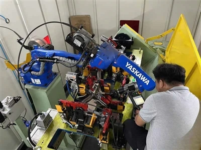 Perché Fare Saldatura Robot Necessità Di Essere Equipaggiati Con Infissi?